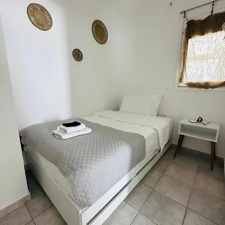 Besanto Imerovigli (Santorini)